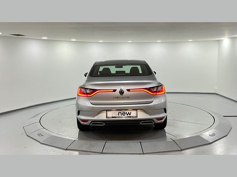 2025 Benzin Otomatik Renault Megane Beyaz Kemal Tepretoğulları Otomotiv Sanayi Ve Tic. A.Ş.