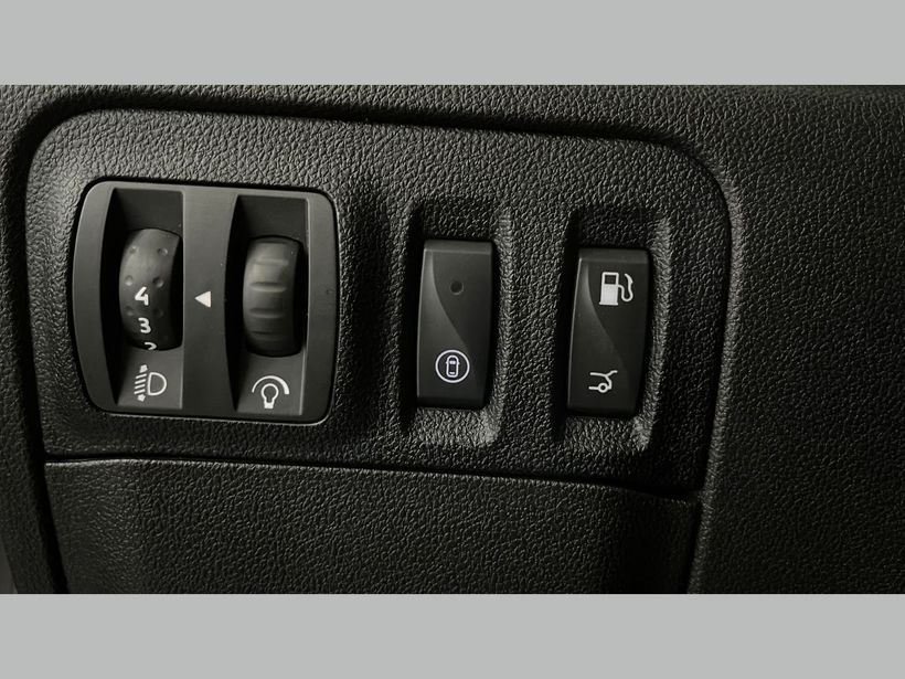 2025 Benzin Otomatik Renault Megane Beyaz Kemal Tepretoğulları Otomotiv Sanayi Ve Tic. A.Ş.