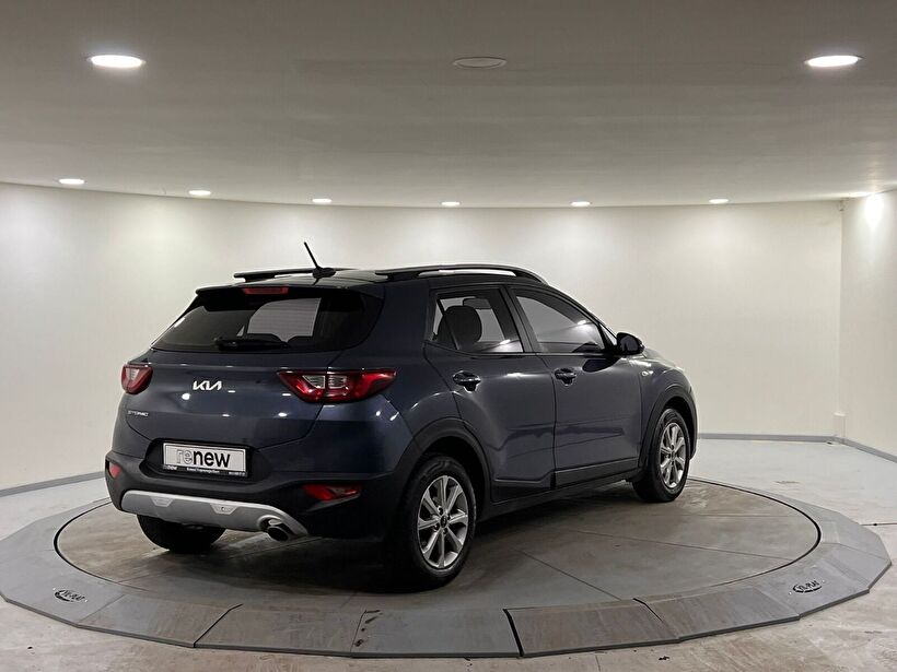 2021 Benzin Otomatik Kia Stonic Mavi Kemal Tepretoğulları Otomotiv Sanayi Ve Tic. A.Ş.