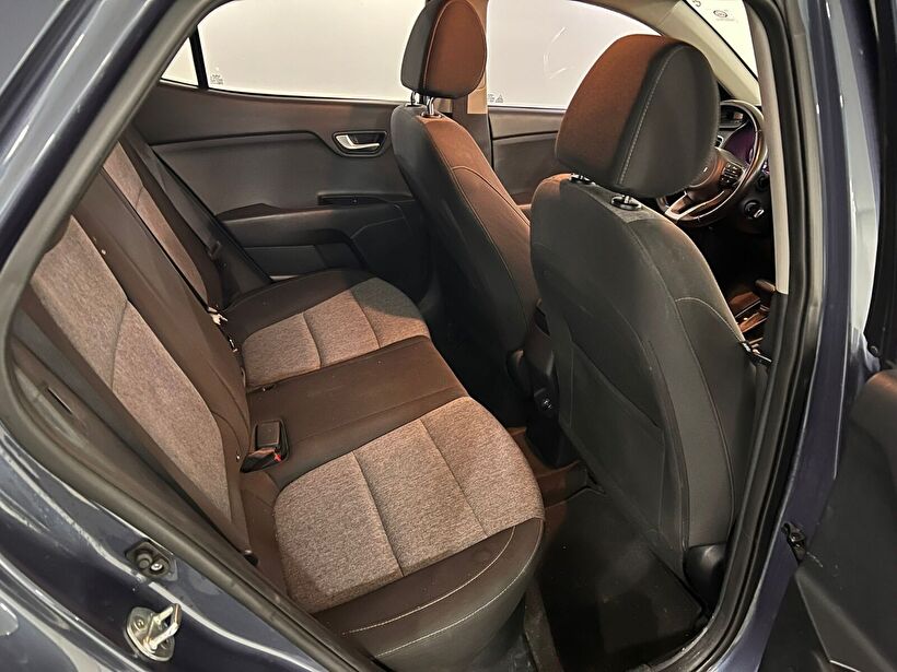 2021 Benzin Otomatik Kia Stonic Mavi Kemal Tepretoğulları Otomotiv Sanayi Ve Tic. A.Ş.