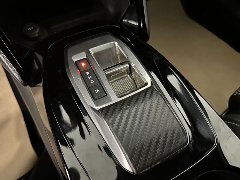 2025 Benzin Otomatik Peugeot 2008 Beyaz Kemal Tepretoğulları Otomotiv Sanayi Ve Tic. A.Ş.