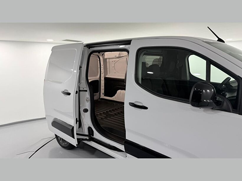2025 Dizel Otomatik Citroen Berlingo Beyaz Kemal Tepretoğulları Otomotiv Sanayi Ve Tic. A.Ş.