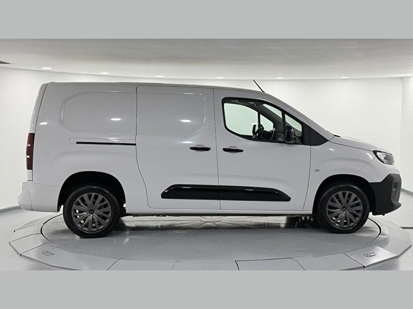 2025 Dizel Otomatik Citroen Berlingo Beyaz Kemal Tepretoğulları Otomotiv Sanayi Ve Tic. A.Ş.