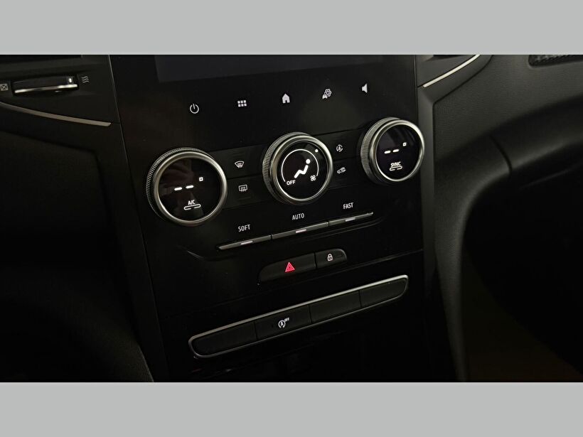 2025 Benzin Otomatik Renault Megane Gri Kemal Tepretoğulları Otomotiv Sanayi Ve Tic. A.Ş.