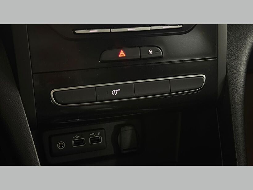 2025 Benzin Otomatik Renault Megane Gri Kemal Tepretoğulları Otomotiv Sanayi Ve Tic. A.Ş.