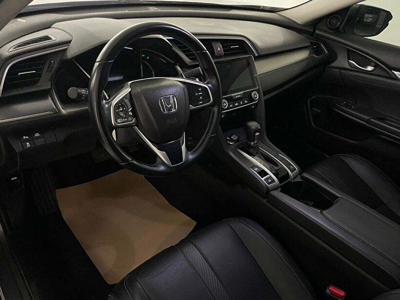 2019 Benzin + LPG Otomatik Honda Civic Füme Kemal Tepretoğulları Otomotiv Sanayi Ve Tic. A.Ş.