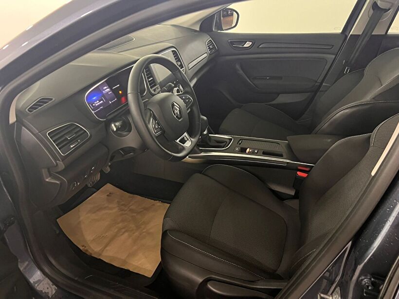 2025 Benzin Otomatik Renault Megane Gri Kemal Tepretoğulları Otomotiv Sanayi Ve Tic. A.Ş.