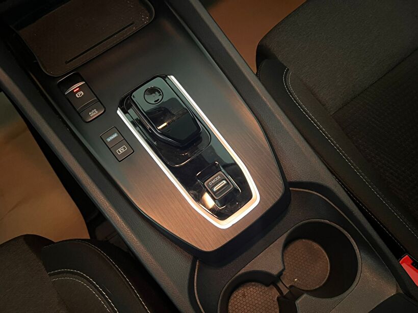 2023 Hybrid Otomatik Nissan Qashqai Beyaz Kemal Tepretoğulları Otomotiv Sanayi Ve Tic. A.Ş.