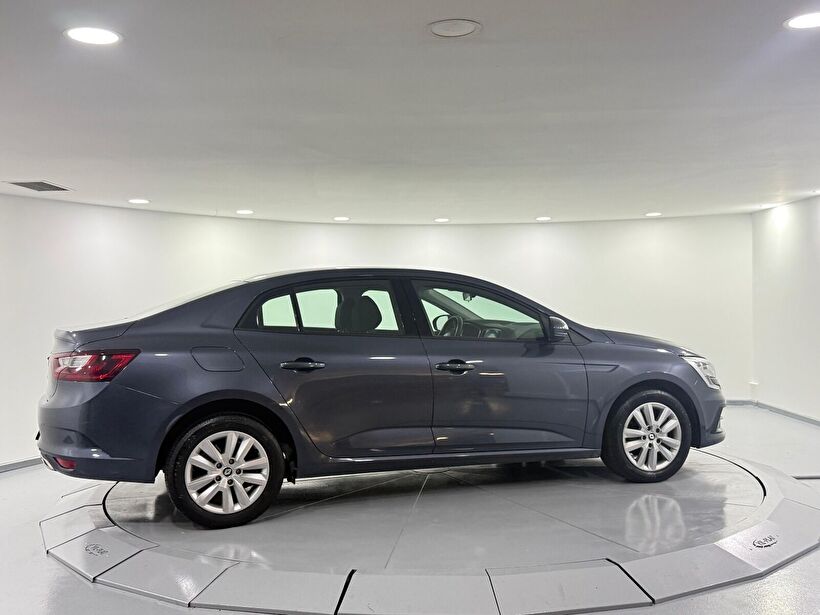 2025 Benzin Otomatik Renault Megane Gri Kemal Tepretoğulları Otomotiv Sanayi Ve Tic. A.Ş.
