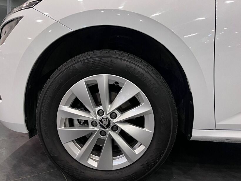 2025 Benzin Otomatik Skoda Kamiq Beyaz Kemal Tepretoğulları Otomotiv Sanayi Ve Tic. A.Ş.