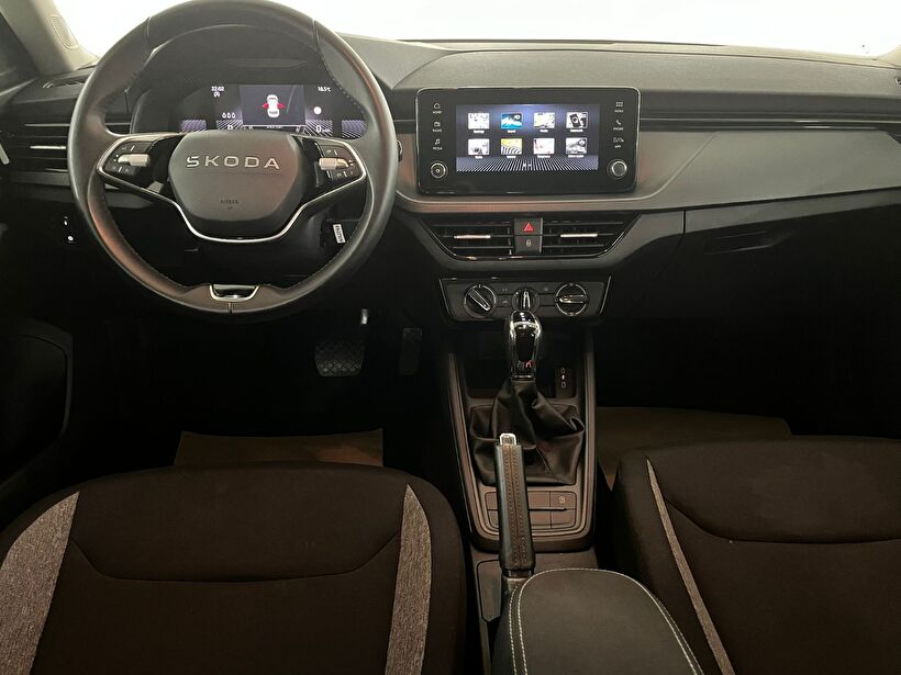 2025 Benzin Otomatik Skoda Kamiq Beyaz Kemal Tepretoğulları Otomotiv Sanayi Ve Tic. A.Ş.