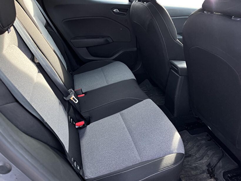 2024 Benzin Otomatik Renault Clio Gri Kemal Tepretoğulları Otomotiv Sanayi Ve Tic. A.Ş.