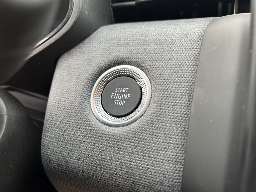 2024 Benzin Otomatik Renault Clio Gri Kemal Tepretoğulları Otomotiv Sanayi Ve Tic. A.Ş.