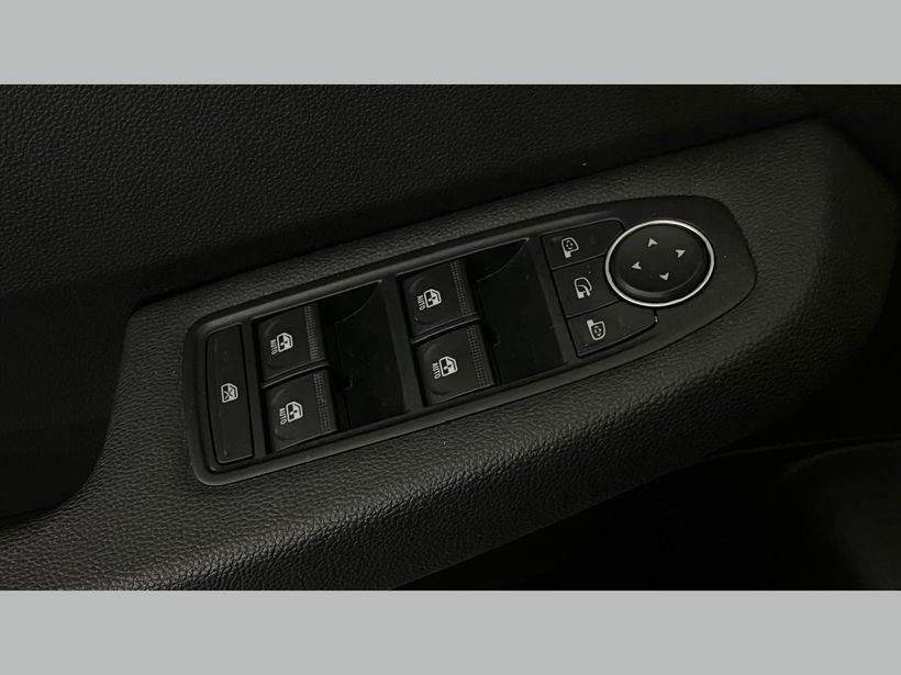 2025 Benzin Otomatik Renault Clio Gri Kemal Tepretoğulları Otomotiv Sanayi Ve Tic. A.Ş.
