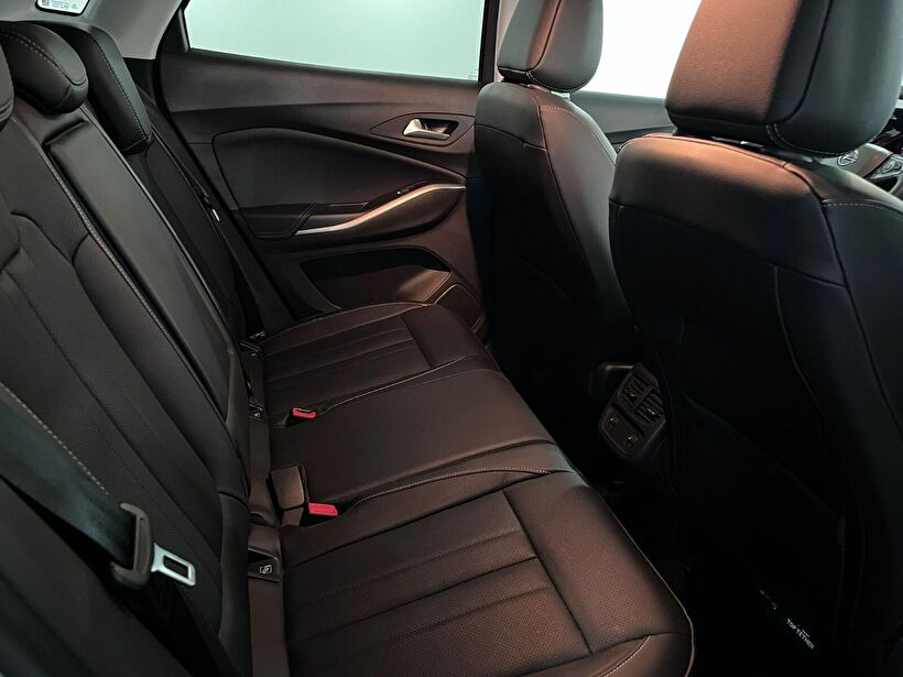 2024 Dizel Otomatik Opel Grandland Gri Kemal Tepretoğulları Otomotiv Sanayi Ve Tic. A.Ş.