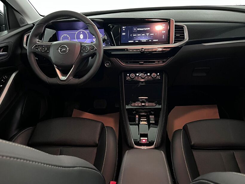 2024 Dizel Otomatik Opel Grandland Gri Kemal Tepretoğulları Otomotiv Sanayi Ve Tic. A.Ş.