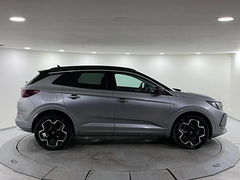 2024 Dizel Otomatik Opel Grandland Gri Kemal Tepretoğulları Otomotiv Sanayi Ve Tic. A.Ş.