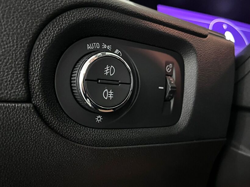 2024 Dizel Otomatik Opel Grandland Gri Kemal Tepretoğulları Otomotiv Sanayi Ve Tic. A.Ş.