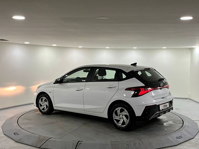 2025 Benzin Otomatik Hyundai i20 Beyaz Kemal Tepretoğulları Otomotiv Sanayi Ve Tic. A.Ş.