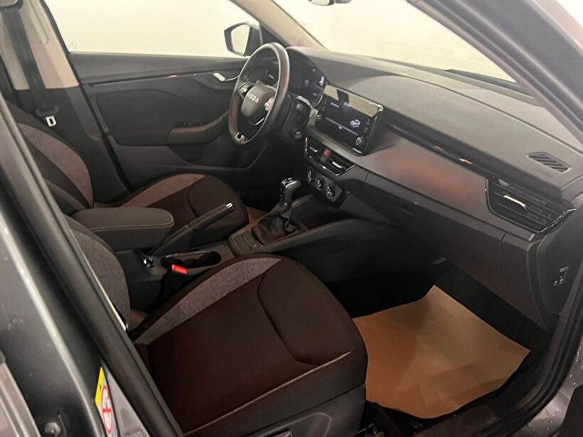 2025 Benzin Otomatik Skoda Kamiq Gri Kemal Tepretoğulları Otomotiv Sanayi Ve Tic. A.Ş.