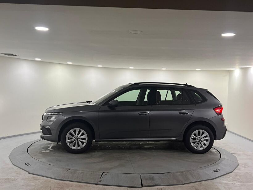 2025 Benzin Otomatik Skoda Kamiq Gri Kemal Tepretoğulları Otomotiv Sanayi Ve Tic. A.Ş.
