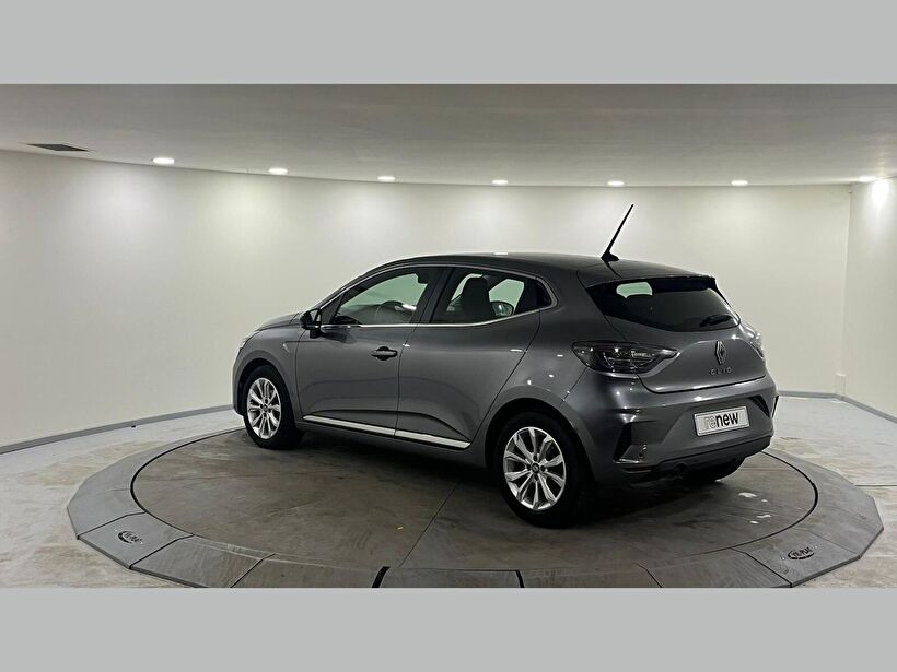 2024 Benzin Otomatik Renault Clio Gri Kemal Tepretoğulları Otomotiv Sanayi Ve Tic. A.Ş.