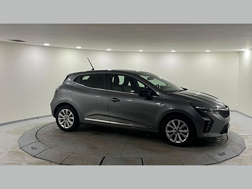 2024 Benzin Otomatik Renault Clio Gri Kemal Tepretoğulları Otomotiv Sanayi Ve Tic. A.Ş.