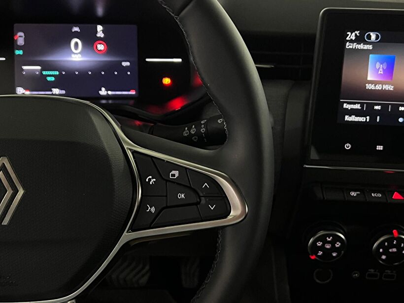 2026 Benzin Otomatik Renault Clio Gri Kemal Tepretoğulları Otomotiv Sanayi Ve Tic. A.Ş.