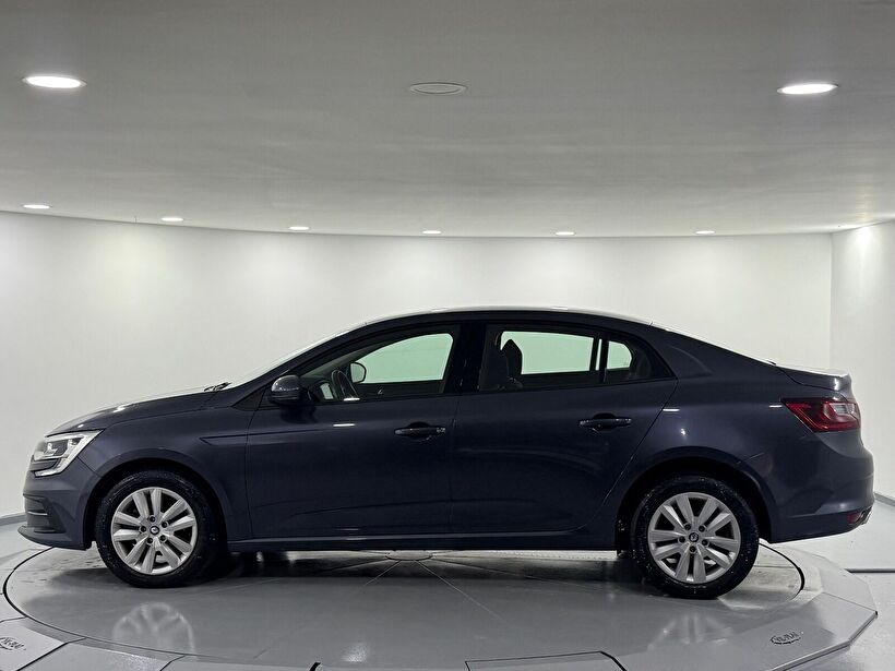 2025 Benzin Otomatik Renault Megane Gri Kemal Tepretoğulları Otomotiv Sanayi Ve Tic. A.Ş.