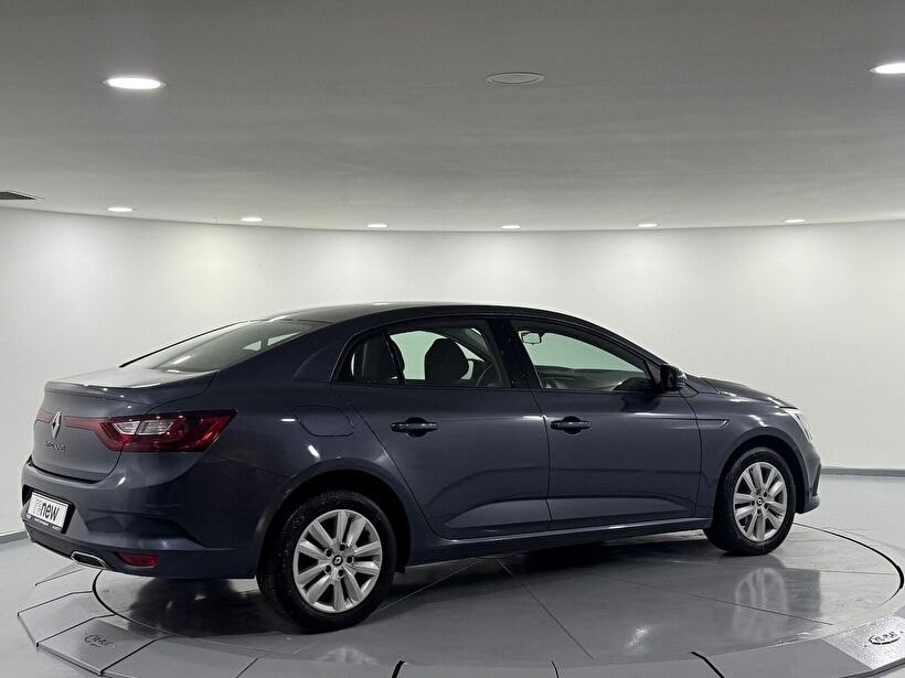 2025 Benzin Otomatik Renault Megane Gri Kemal Tepretoğulları Otomotiv Sanayi Ve Tic. A.Ş.