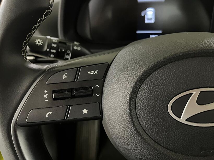 2025 Benzin Otomatik Hyundai i20 Sarı Kemal Tepretoğulları Otomotiv Sanayi Ve Tic. A.Ş.