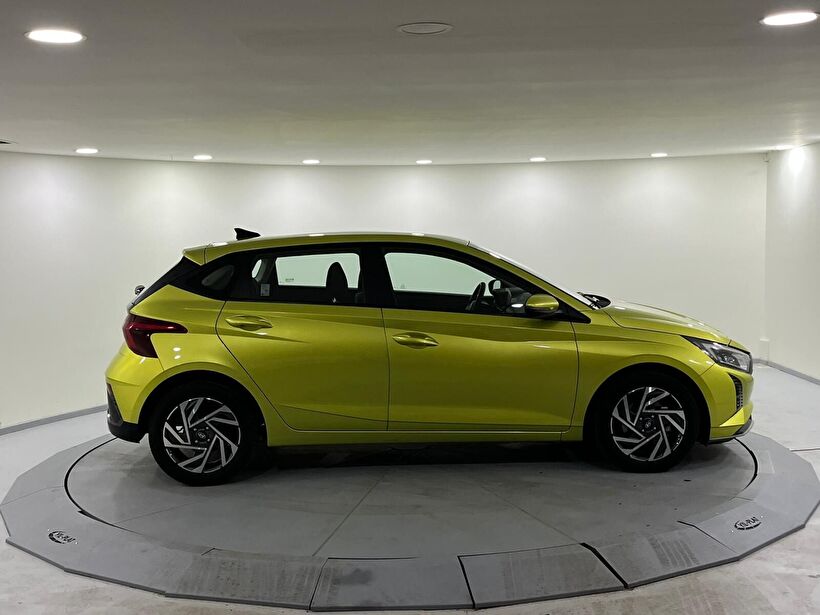 2025 Benzin Otomatik Hyundai i20 Sarı Kemal Tepretoğulları Otomotiv Sanayi Ve Tic. A.Ş.