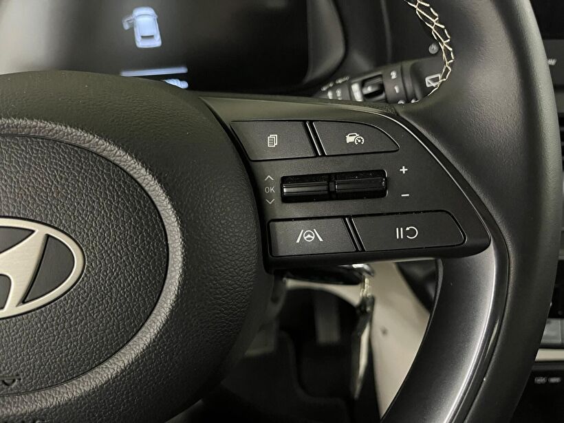 2025 Benzin Otomatik Hyundai i20 Sarı Kemal Tepretoğulları Otomotiv Sanayi Ve Tic. A.Ş.