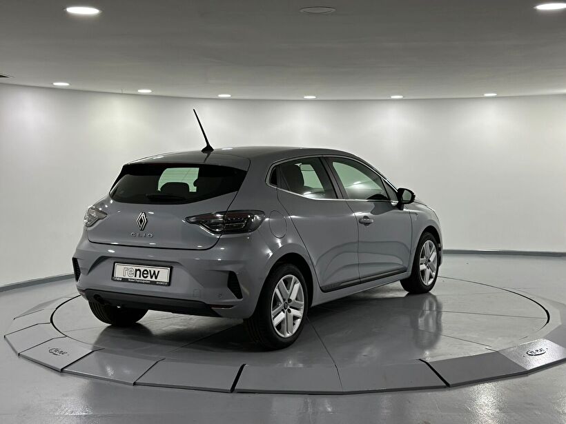 2025 Benzin Otomatik Renault Clio Gri Kemal Tepretoğulları Otomotiv Sanayi Ve Tic. A.Ş.