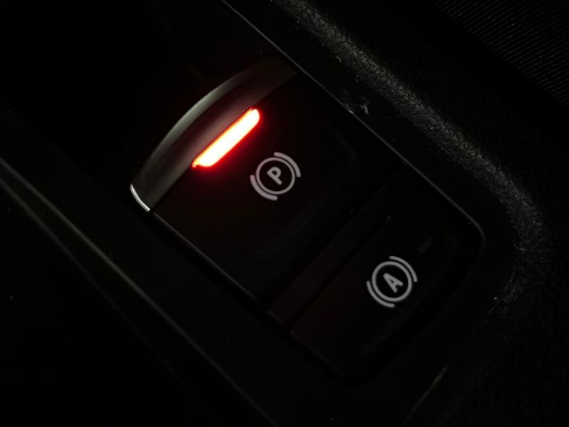 2025 Benzin Otomatik Renault Clio Gri Kemal Tepretoğulları Otomotiv Sanayi Ve Tic. A.Ş.
