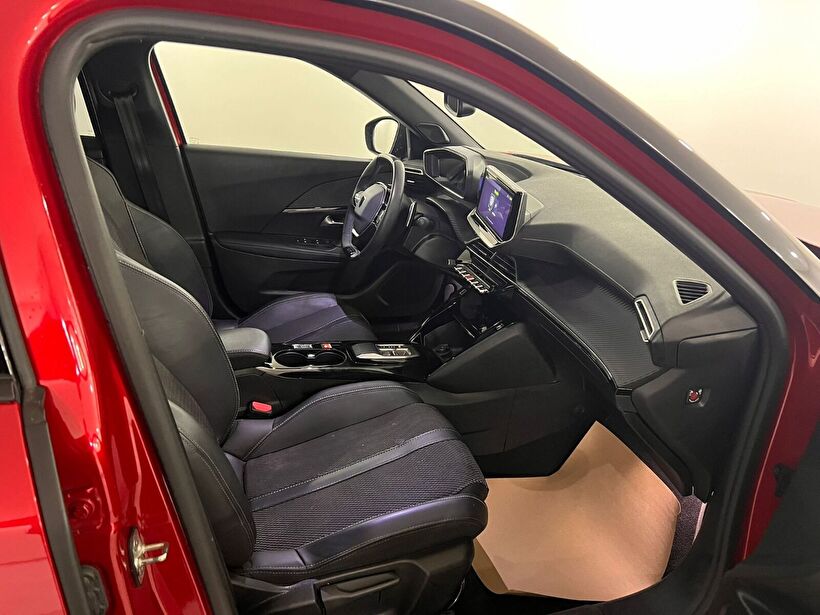 2025 Benzin Otomatik Peugeot 2008 Kırmızı Kemal Tepretoğulları Otomotiv Sanayi Ve Tic. A.Ş.