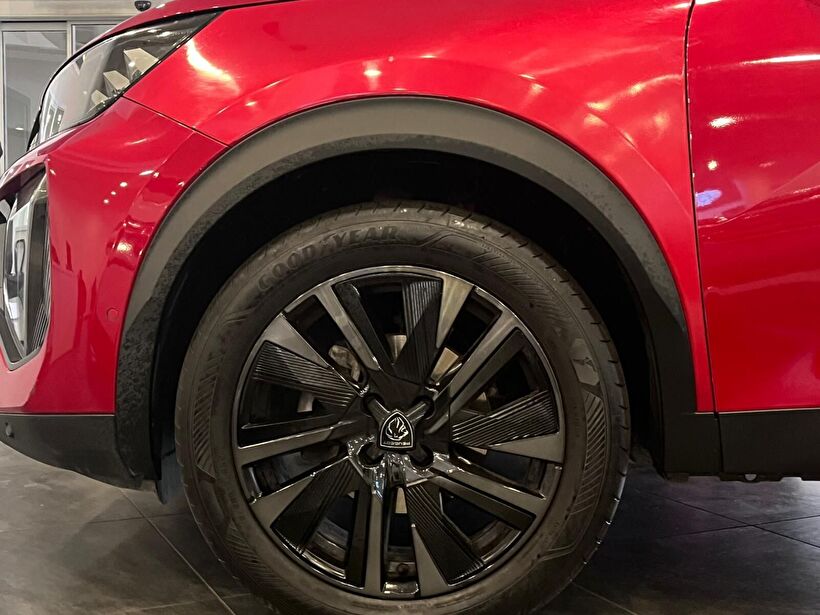 2025 Benzin Otomatik Peugeot 2008 Kırmızı Kemal Tepretoğulları Otomotiv Sanayi Ve Tic. A.Ş.