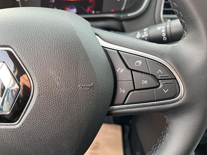 2024 Benzin Otomatik Renault Megane Gri Kemal Tepretoğulları Otomotiv Sanayi Ve Tic. A.Ş.