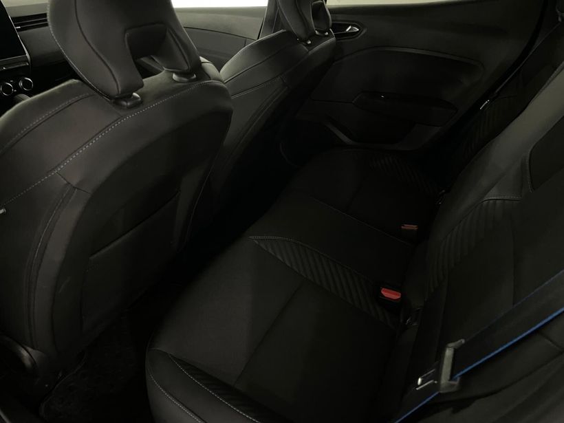 2025 Benzin Otomatik Renault Clio Gri Kemal Tepretoğulları Otomotiv Sanayi Ve Tic. A.Ş.
