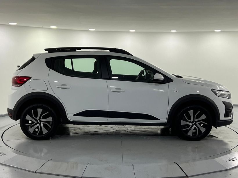 2025 Benzin Otomatik Dacia Sandero Stepway Beyaz Kemal Tepretoğulları Otomotiv Sanayi Ve Tic. A.Ş.