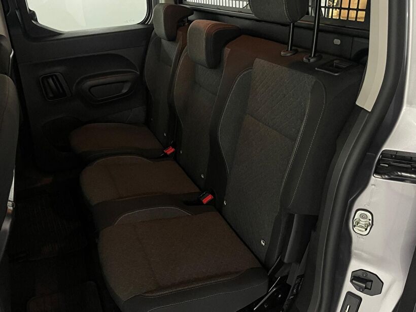 2026 Dizel Otomatik Opel Combo Gri Kemal Tepretoğulları Otomotiv Sanayi Ve Tic. A.Ş.