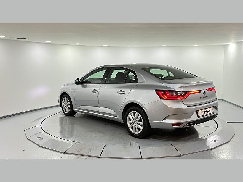 2025 Benzin Otomatik Renault Megane Gri Kemal Tepretoğulları Otomotiv Sanayi Ve Tic. A.Ş.