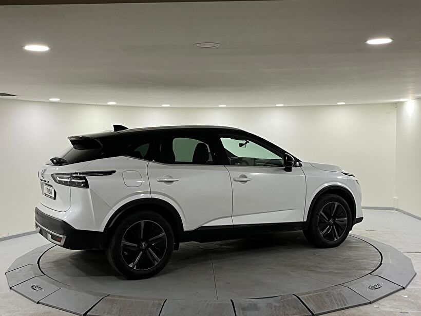 2025 MHEV Otomatik Nissan Qashqai Beyaz Kemal Tepretoğulları Otomotiv Sanayi Ve Tic. A.Ş.