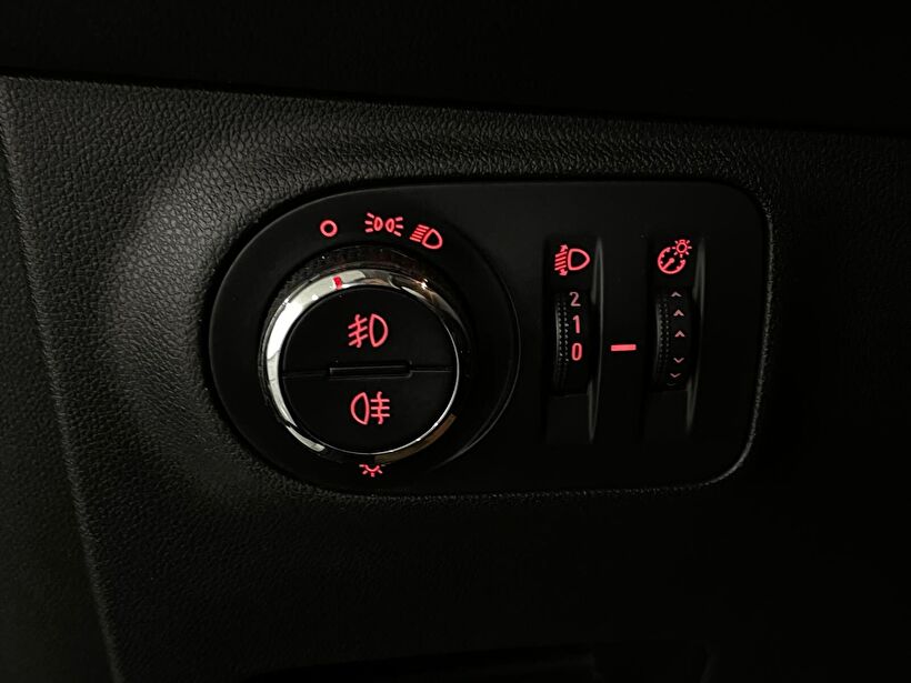 2017 Dizel Otomatik Opel Corsa Gri Kemal Tepretoğulları Otomotiv Sanayi Ve Tic. A.Ş.