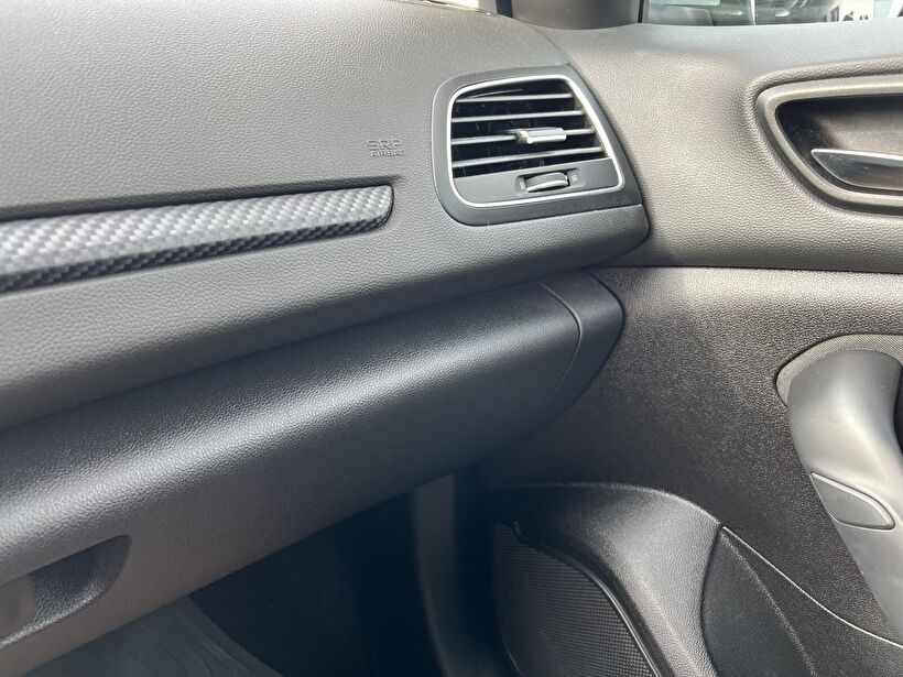 2024 Benzin Otomatik Renault Megane Gri Kemal Tepretoğulları Otomotiv Sanayi Ve Tic. A.Ş.