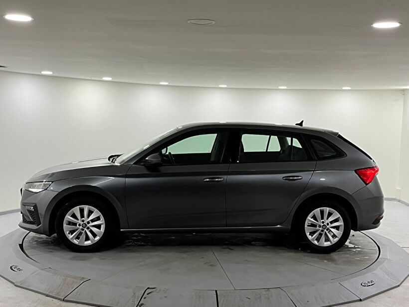 2025 Benzin Otomatik Skoda Scala Gri Kemal Tepretoğulları Otomotiv Sanayi Ve Tic. A.Ş.