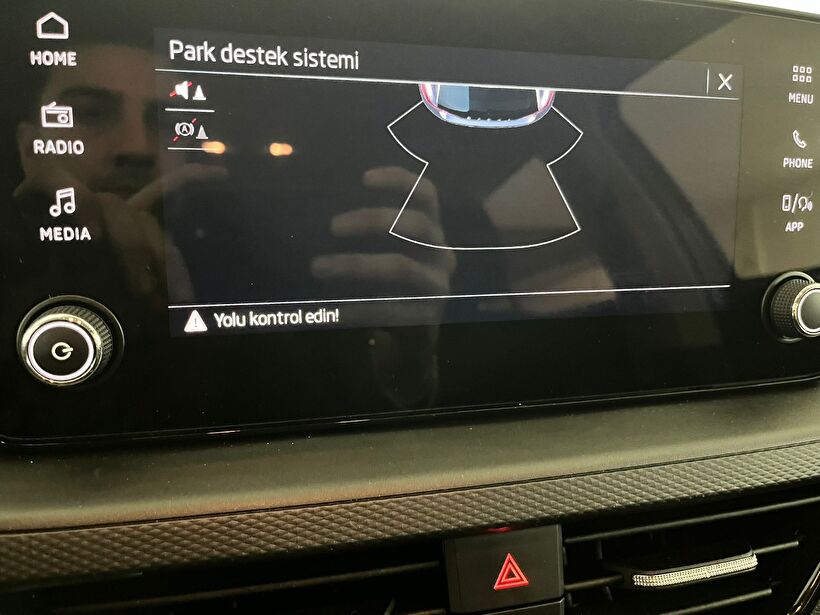 2025 Benzin Otomatik Skoda Scala Gri Kemal Tepretoğulları Otomotiv Sanayi Ve Tic. A.Ş.