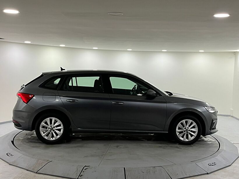 2025 Benzin Otomatik Skoda Scala Gri Kemal Tepretoğulları Otomotiv Sanayi Ve Tic. A.Ş.