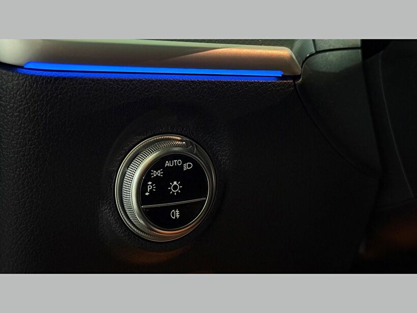 2024 MHEV Otomatik Mercedes-Benz C Gri Kemal Tepretoğulları Otomotiv Sanayi Ve Tic. A.Ş.