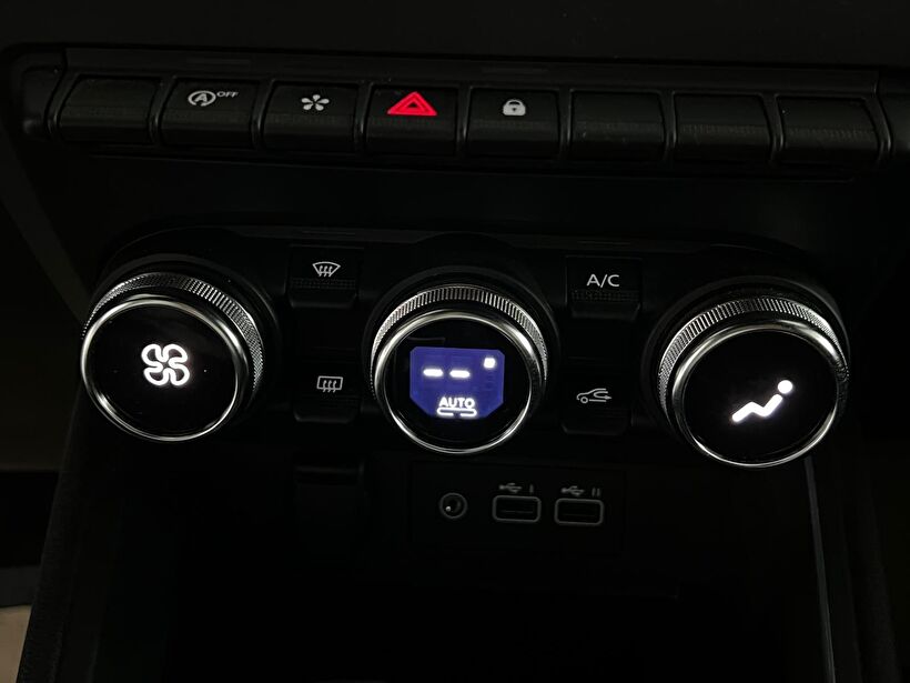 2025 Benzin Otomatik Renault Clio Gri Kemal Tepretoğulları Otomotiv Sanayi Ve Tic. A.Ş.